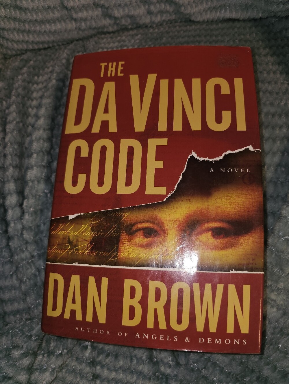 The Da Vinci Code by Dan Brown - Red & Yellow Hardcover Novel